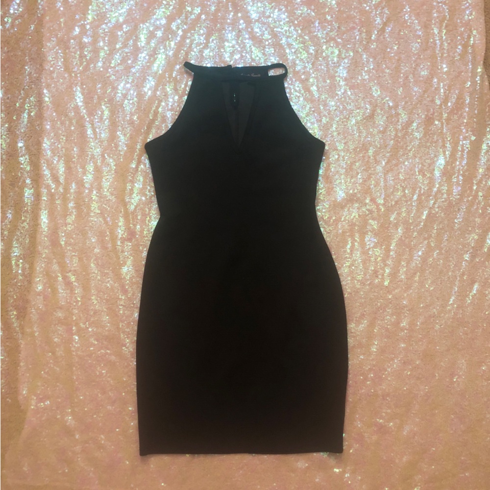 Black vneck cutout bodycon dress nwot medium